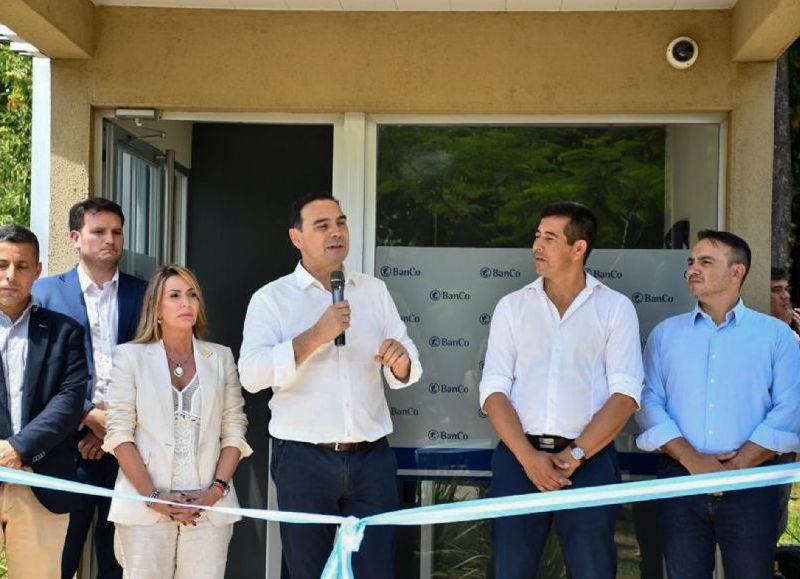 En Tatacuá, Gustavo Valdés destacó la histórica expansión territorial del Banco de Corrientes