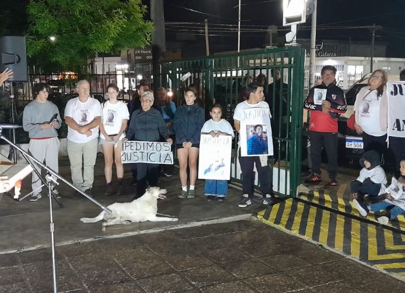 VIDEO | Ruidosa movilización pidió justicia por Andrés Bartlett