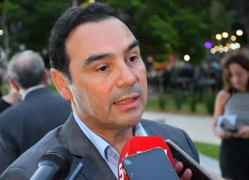 Valdés afirmó que "esta semana llegará el interventor del radicalismo a la provincia"