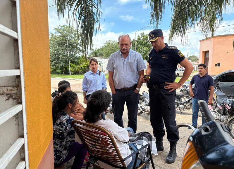 El ministro de Salud Pública coordinó acciones en San Luis del Palmar